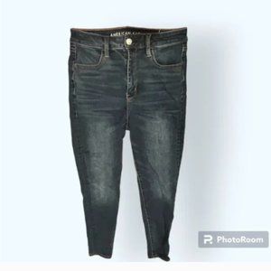 EUC American Eagle 360 Next Level Stretch Skinny Jeans